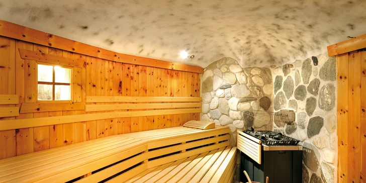 Zimná dovolenka v oblasti Zell am See: hotel pri zjazdovke, neobmedzený wellness a polpenzia, 2 deti do 5,9 rokov zdarma