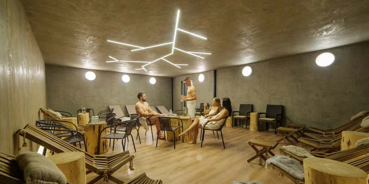Vstupy do sáun alebo privátny vírivý kúpeľ v SOHO1