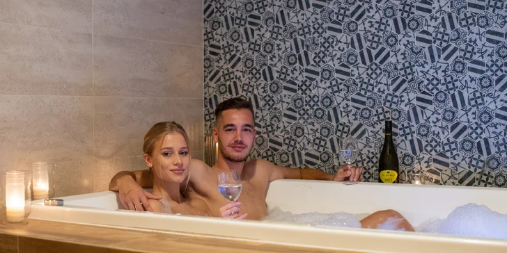 Vstupy do sáun alebo privátny vírivý kúpeľ v SOHO1