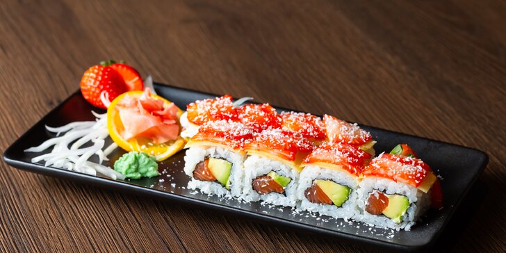 Dvojchodová sushi večera pre 2 osoby alebo zážitková sushi večera pre 4 až 6 osôb + nápoj a dezert pre každého