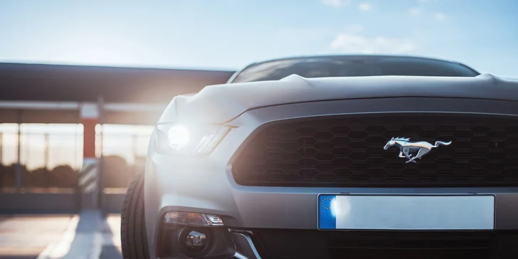 Jazda vo FORD MUSTANG GT 3.7 ako vodič alebo spolujazdec na 15 - 60 minút vrátane pohonných hmôt