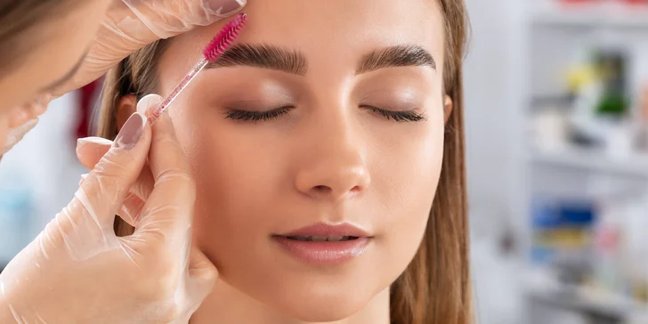 Laminácia obočia, Lash lift, 3D mihalnice alebo mihalnice s efektom očnej linky