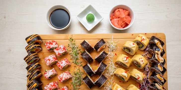 Špeciálny silvestrovský sushi set, 40 kúskov a fľaša sektu