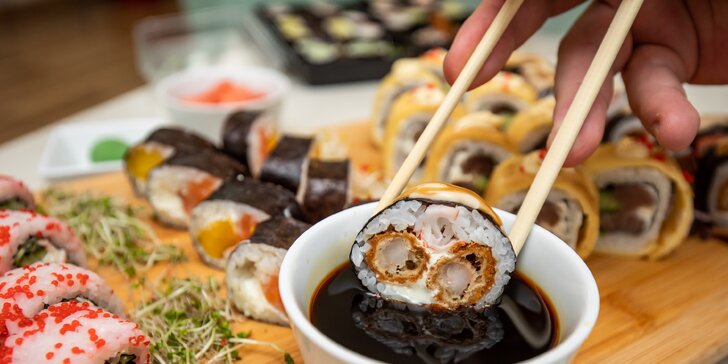 Špeciálny silvestrovský sushi set, 40 kúskov a fľaša sektu