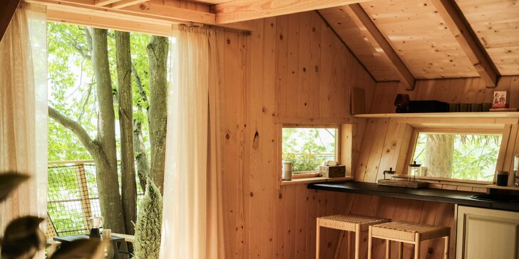 Útulný domček na strome: zážitkové ubytovanie obklopené Národným parkom Muránska planina