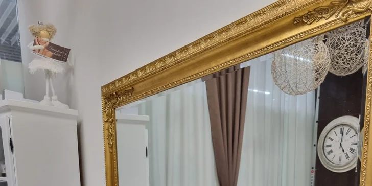 Hĺbkové čistenie pleti, peeling alebo masáž tváre v salóne Estem