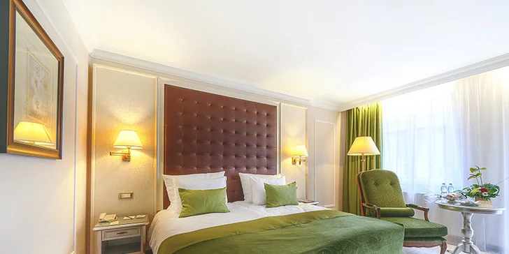 Luxusný pobyt v Karlových Varoch: 5* Superior hotel Plaza s jedlom a unikátnym wellnesslandom