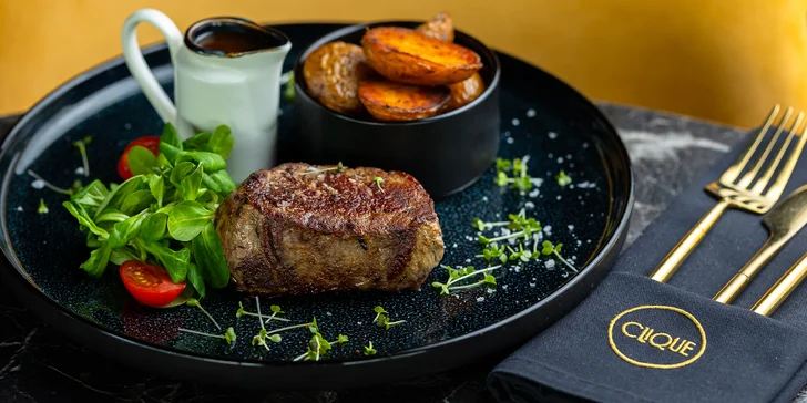 Clique v Eurovei: Šťavnatý steak z hovädzej sviečkovice s prílohami a omáčkou