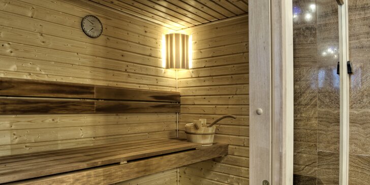 Pobyt s noblesou: luxusné chaty s výhľadom na Belianske Tatry, vlastná sauna a jacuzzi na terase