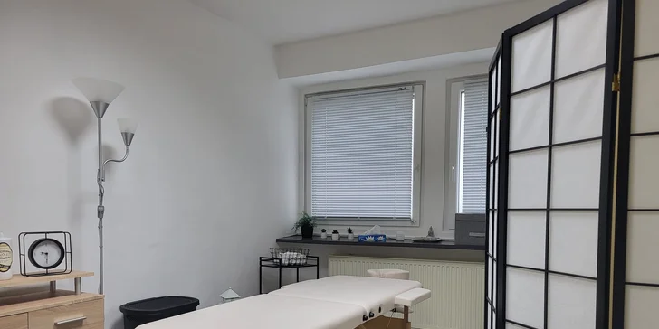Klasická masáž, bankovanie alebo reflexná masáž chodidiel od slabozrakej masérky s výnimočným citom v rukách