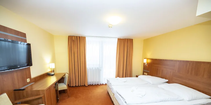 4* pobyt v Rožnove: raňajky alebo polpenzia, neobmedzený wellness a bazén aj procedúry