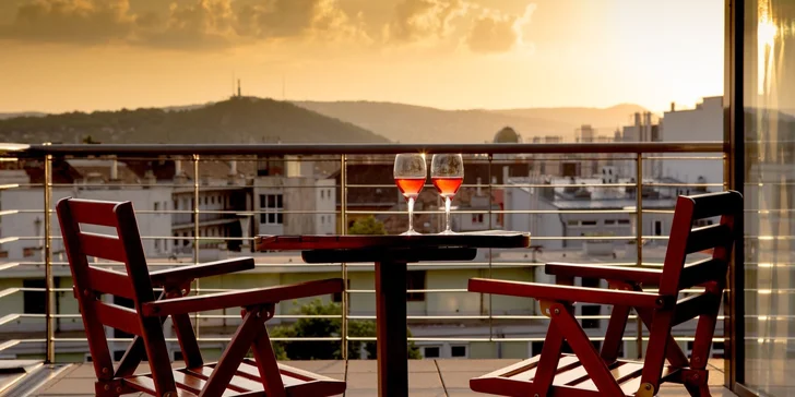 Oceňovaný rodinný apartmánový hotel v Budapešti: priestranné apartmány s terasou aj raňajkami