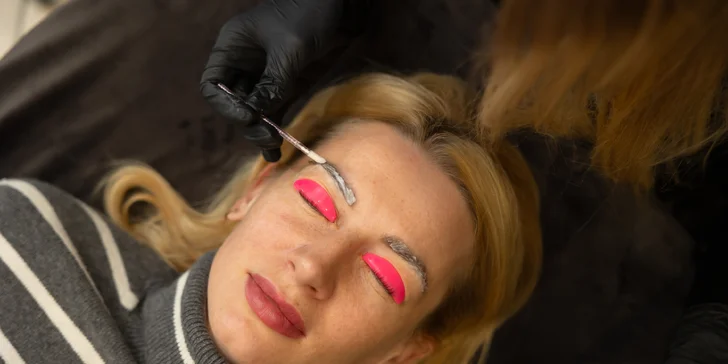 Lash lift a botox mihalníc