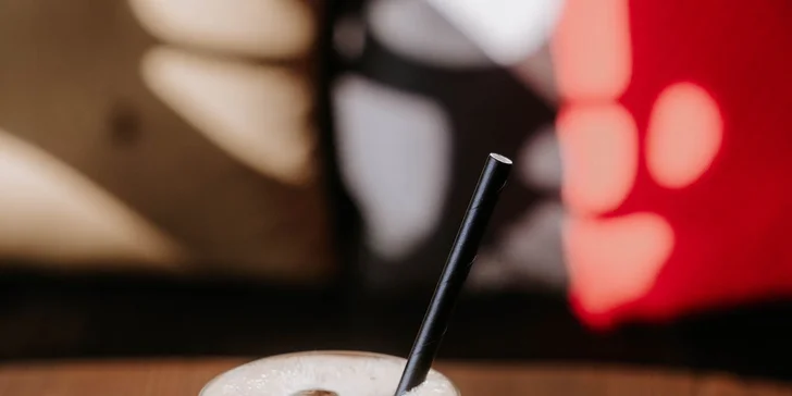 Kvíz so Zľavomatom a k tomu otvorený voucher či miešané drinky