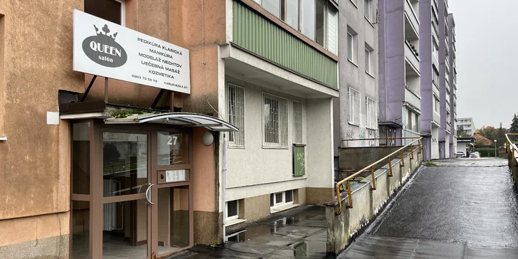 Hĺbkové čistenie pleti, masáž tváre aj mikromasáž očného okolia