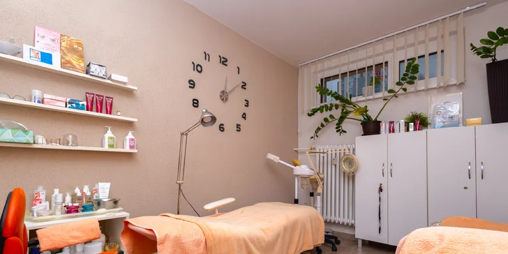 Hĺbkové čistenie pleti, masáž tváre aj mikromasáž očného okolia