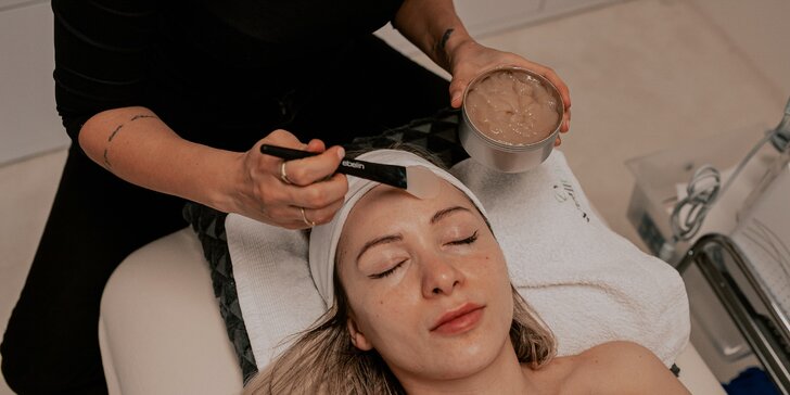 Kozmetické ošetrenia pleti v Anzu Cosmetics: Hydrabeauty čistenie pleti s dermabráziou alebo masáž tváre