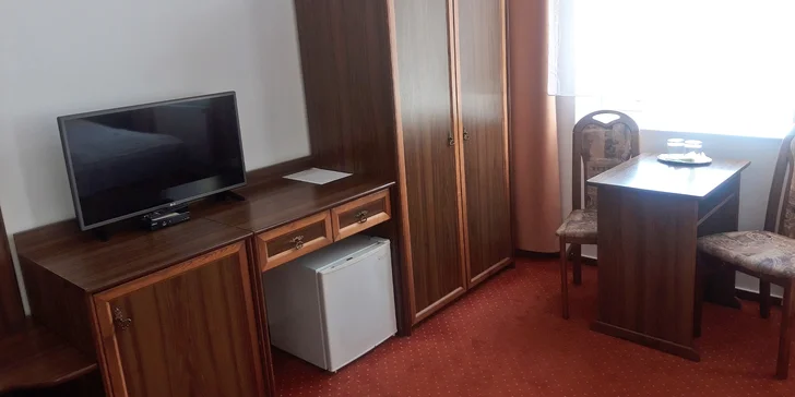 Penzión priamo v centre Luhačovíc: pobyt s raňajkami alebo polpenzia a víno