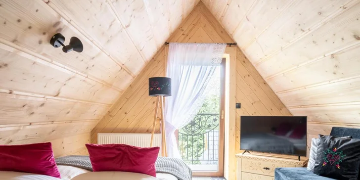 Nový pôvabný hotel v tichom prostredí Zakopaného s výhľadom na Tatry a turistickými chodníkmi hneď za hotelom