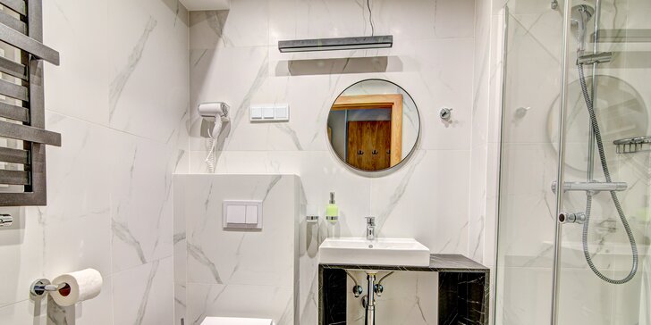 Relaxačný pobyt v kúpeľnej Krynici Zdrój: nové izby a apartmány, veľkorysý bazén aj wellness