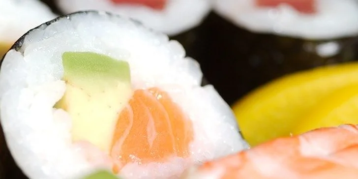 Sushi set pre dve osoby v centre Bratislavy