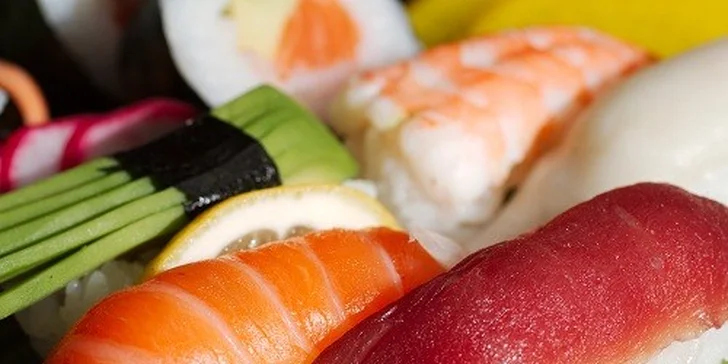 Sushi set pre dve osoby v centre Bratislavy