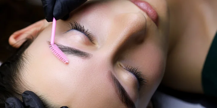 Lash lifting, laminácia obočia či ošetrenie pleti na mieru s 3D liftingom