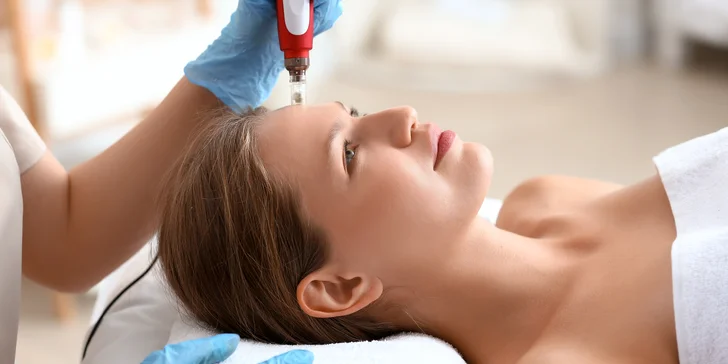 Estetické procedúry v Jolli salóne: BB Glow permanentný make up alebo aplikácia intenzívneho séra pomocou Vital Injectora