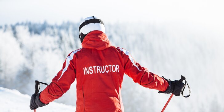 Lekcie lyžovania alebo snowboardingu s profesionálnym inštruktorom na Donovaloch