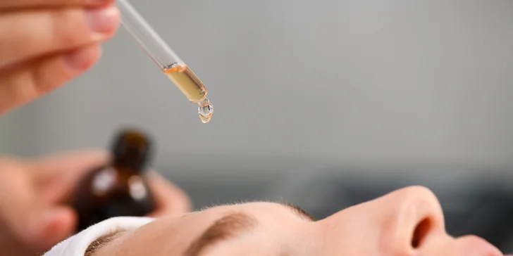 Anti-Age ošetrenie pleti, rádiofrekvencia alebo masáž tváre