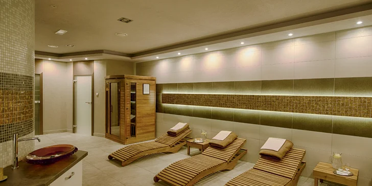 Oslnivý 4* hotel na brehu slovenského mora: fúra zážitkov, strava aj neobmedzený wellness