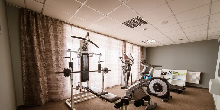 Oslnivý 4* hotel na brehu slovenského mora: fúra zážitkov, strava aj neobmedzený wellness