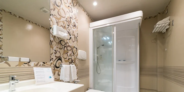 Sicílska idylka: 4* hotel pri Katánii, v cene raňajky či polpenzia, bazén + zľava pri včasnom nákupe