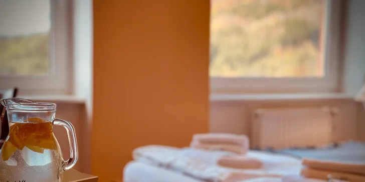 Horský relax pod Lysou horou: raňajky, bazén a privátne wellness
