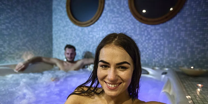 Horský relax pod Lysou horou: raňajky, bazén a privátne wellness