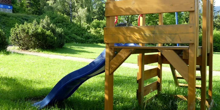 Horský relax pod Lysou horou: raňajky, bazén a privátne wellness