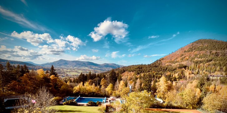 Horský relax pod Lysou horou: raňajky, bazén a privátne wellness
