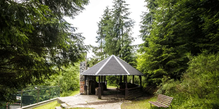 Relaxácia v Beskydách: Polpenzia, uvoľňujúce kúpele a neobmedzený wellness