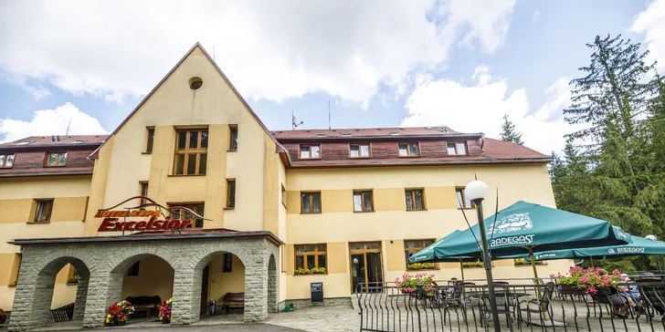 Relaxácia v Beskydách: Polpenzia, uvoľňujúce kúpele a neobmedzený wellness