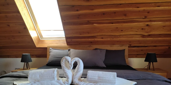 Pobyt v zrekonštruovanom mlyne s vodným kolesom nabíjacou stanicou pre elektromobily a novými izbami