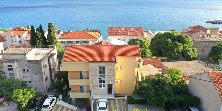 Dovolenka pri chorvátskom Gradaci: štúdiá pre dvoch aj apartmány až pre 5 nocľažníkov