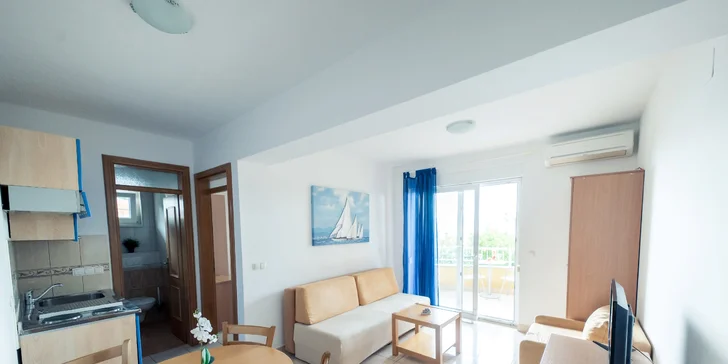 Dovolenka pri chorvátskom Gradaci: štúdiá pre dvoch aj apartmány až pre 5 nocľažníkov