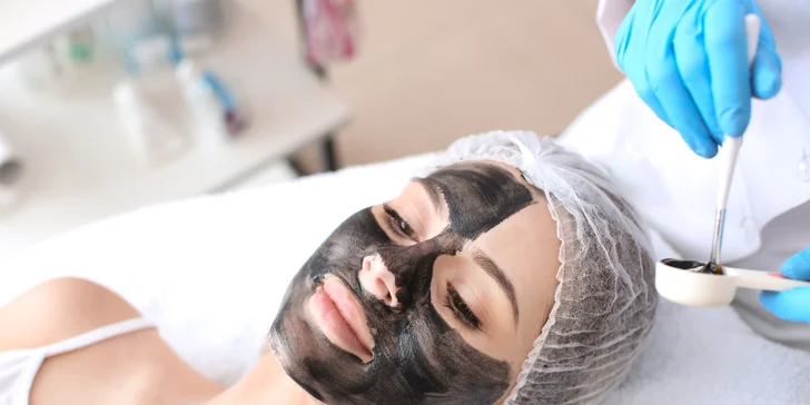 Kozmetické ošetrenia: Hĺbkové čistenie pleti, úprava obočia, chemický peeling, laminácia obočia alebo lash lift