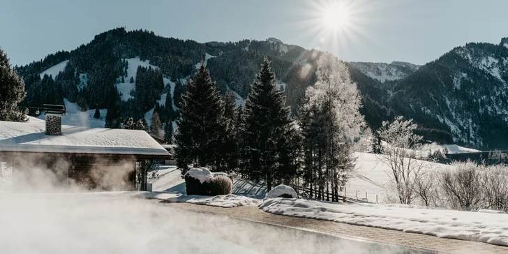 Tirolské Alpy: hotel pri lanovke, wellness, vynikajúca plná penzia a zľavová Tannheimertal Card