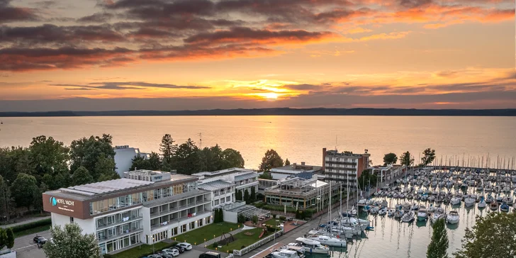 Relax pre celú rodinu vo Wellness Hoteli Yacht**** na brehu Balatona