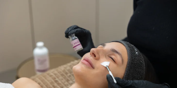 Čistenie pleti s hydratáciou, biorevitalizačný peeling alebo vitamínová mezoterapia Dermaheal