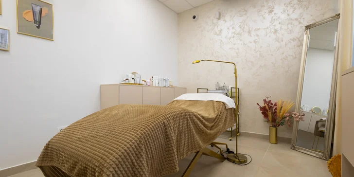 Čistenie pleti s hydratáciou, biorevitalizačný peeling alebo vitamínová mezoterapia Dermaheal