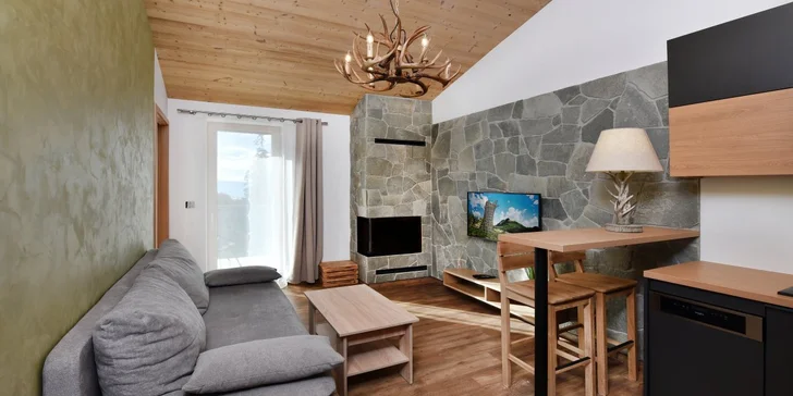 Zažite malebnú jeseň vo Vysokých Tatrách: apartmán s kuchyňou a oddlenou spálňou, dieťa do 5,9 rokov zadarmo