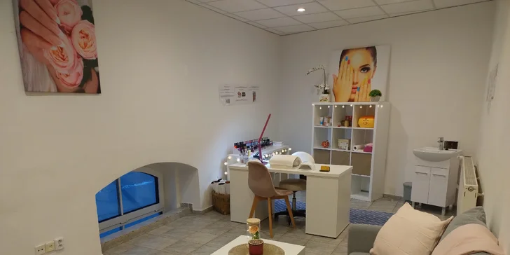 Všetko pre krásne ruky: Manikúra, gél lak či gélové nechty