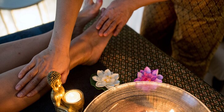 Lotus Thai Massage: Thajské masáže chodidiel aj celého tela